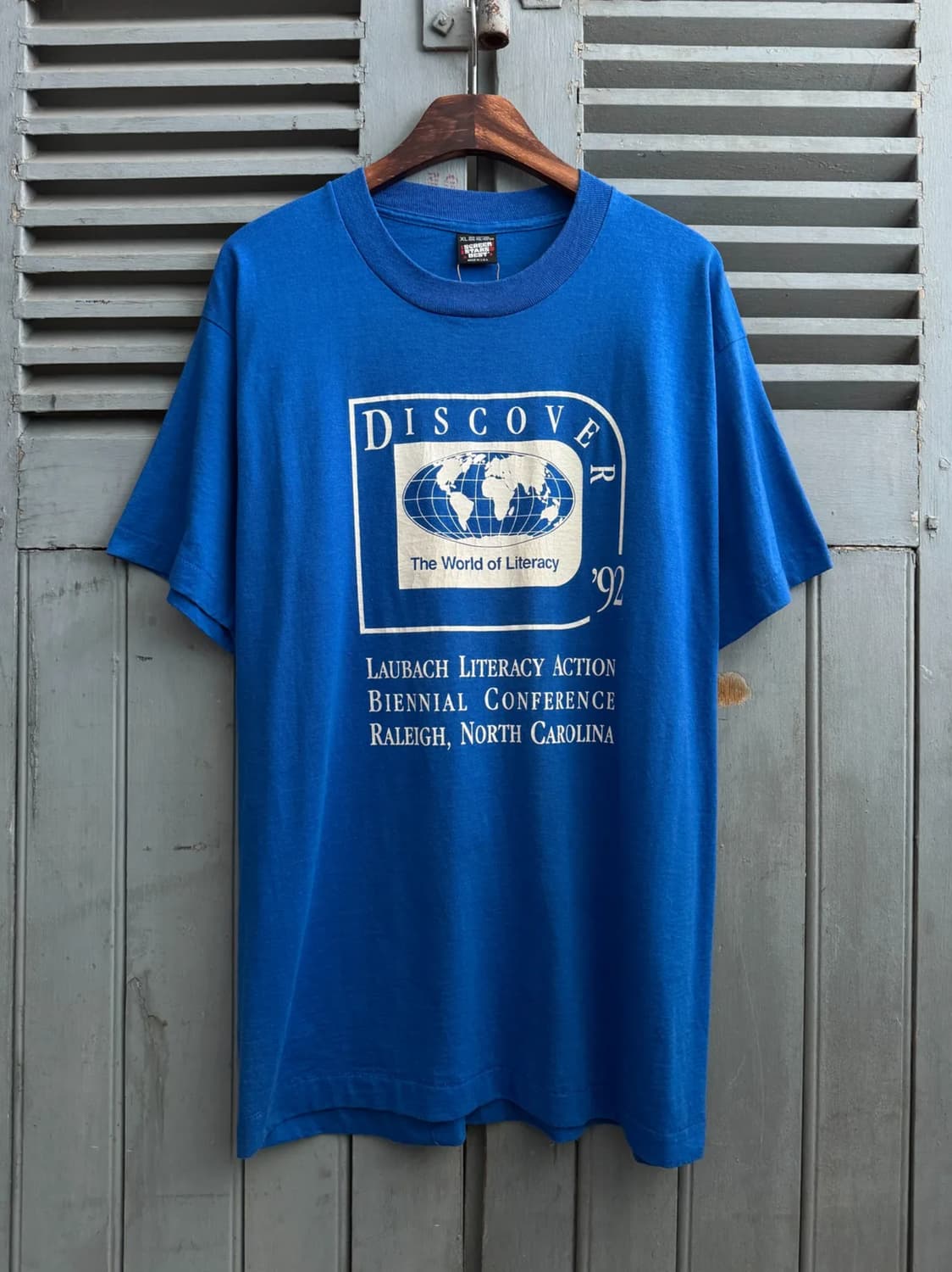 [XL]90's USA 빈티지 블루 글로브 프린팅 티셔츠 상품이미지1