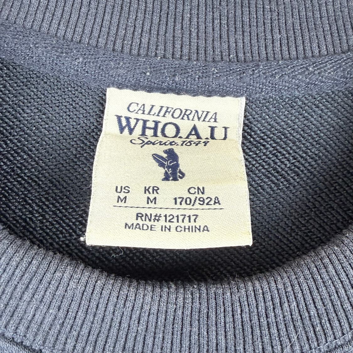 (M) 후아유 스펠아웃 맨투맨 다크네이비 상품이미지3