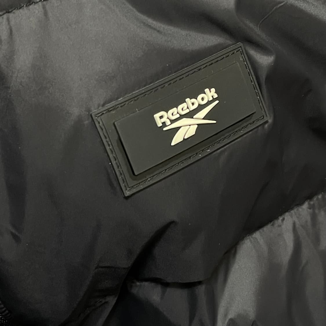 [L] 리복 블랙 패딩 조끼 상품이미지3