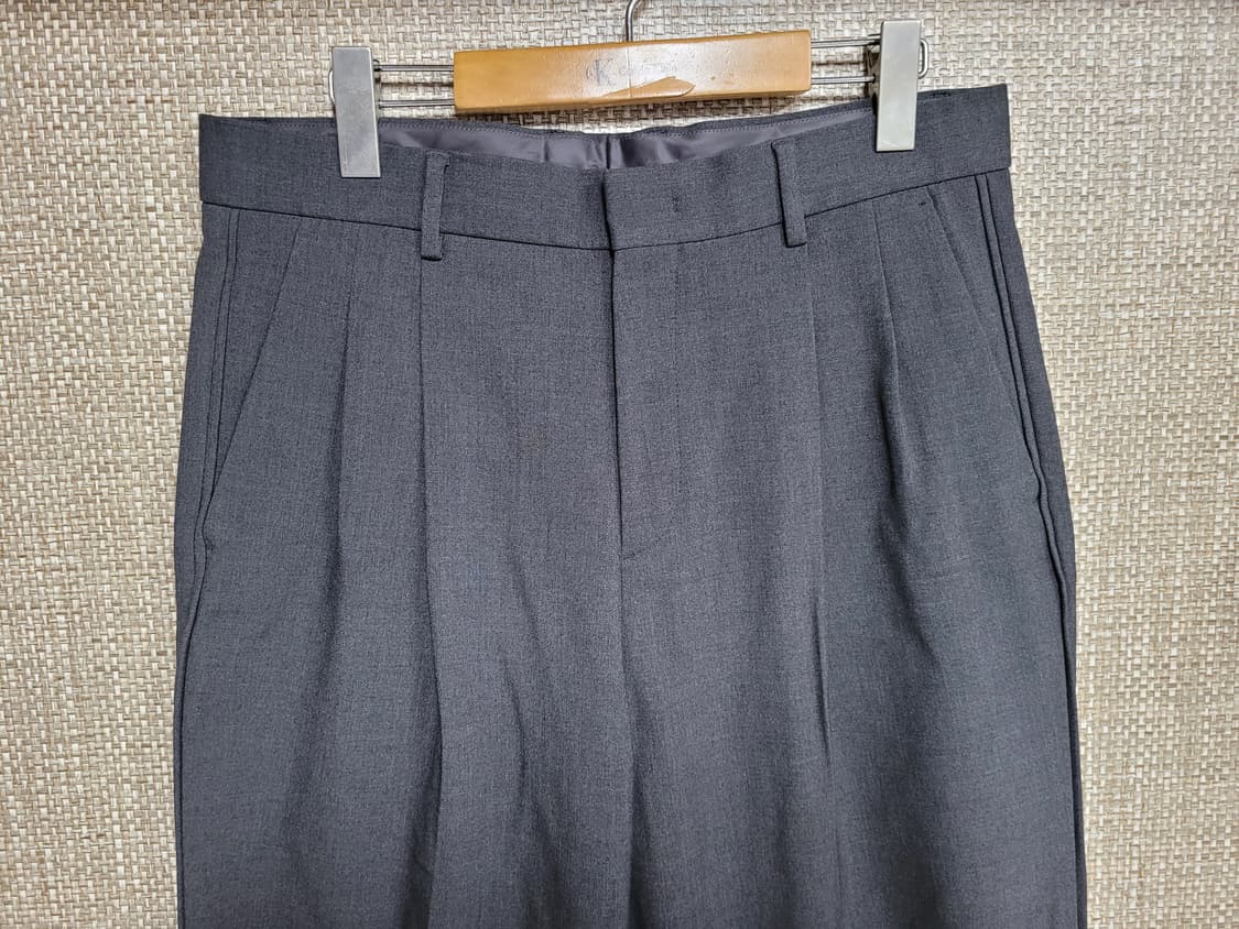 32인치 에잇세컨즈 와이드핏 투턱 슬랙스 바지 상품이미지2