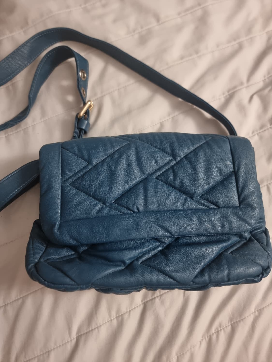 더비스트러버 크로스백 상품이미지1