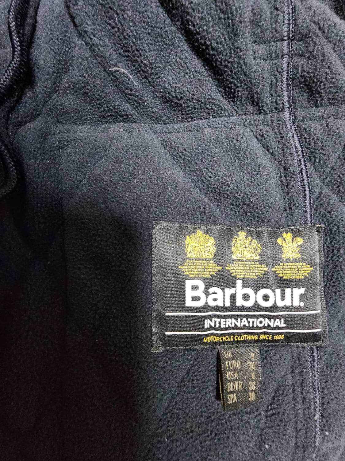 바버 인터네셔널 퀄팅자켓 네이비 UK8 상품이미지2