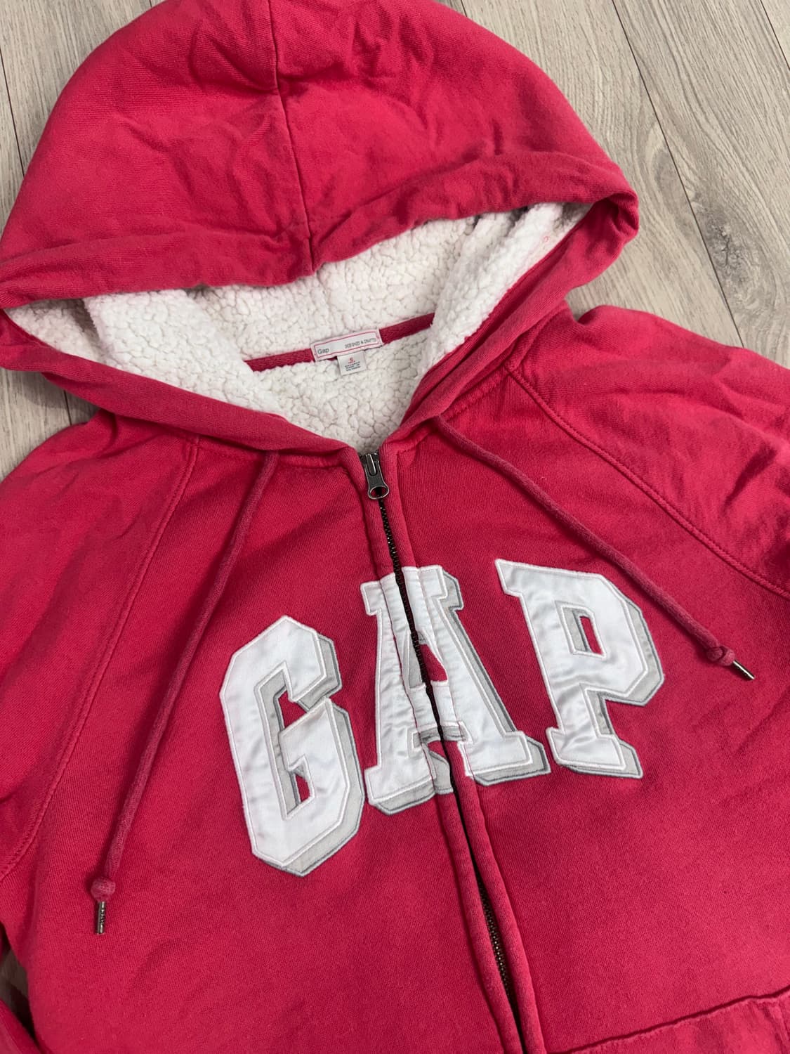 갭 3D 로고 양털 후드집업 상품이미지3