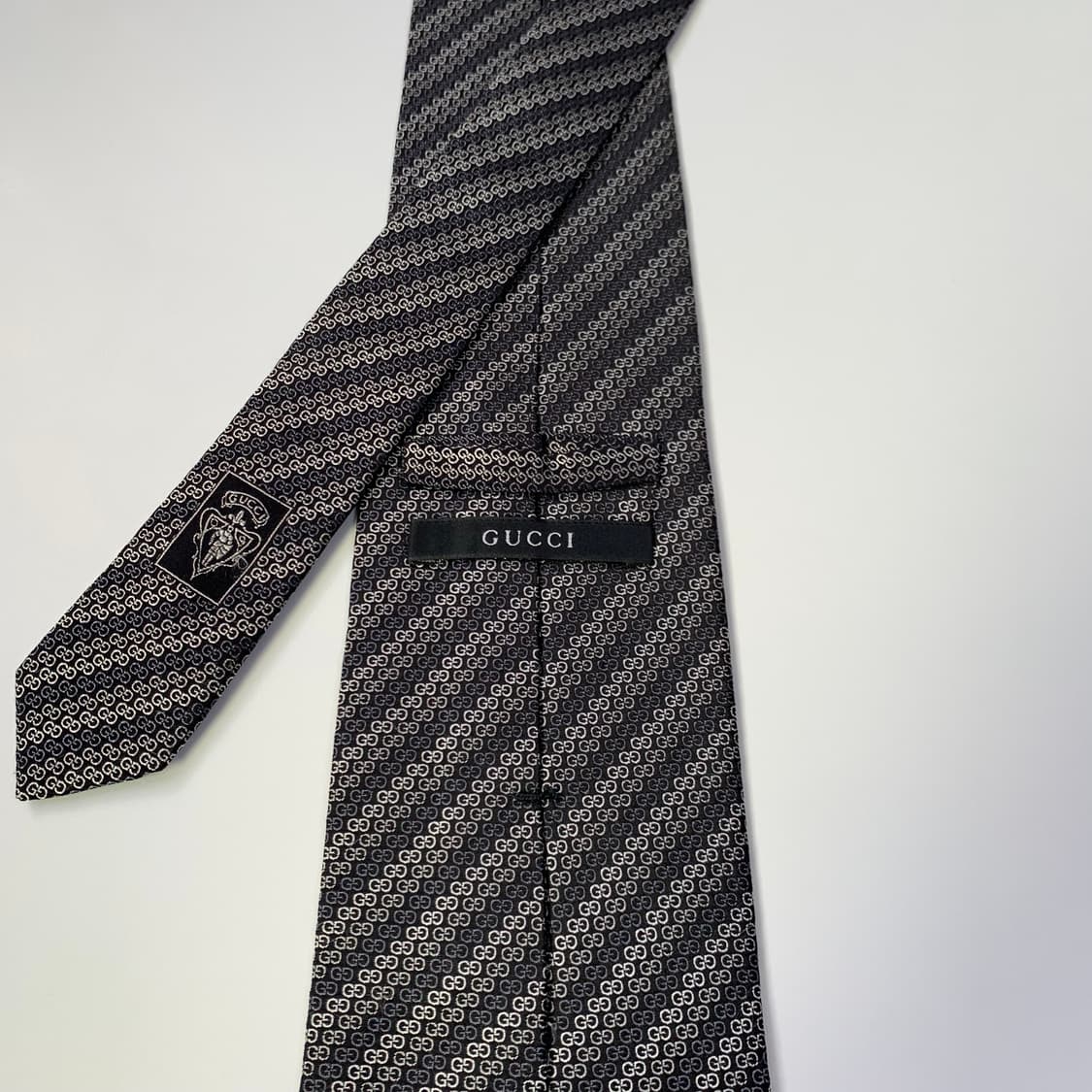 구찌(GUCCI) GG스몰로고 모노그램 블랙 명품넥타이 A+등급 상품이미지5