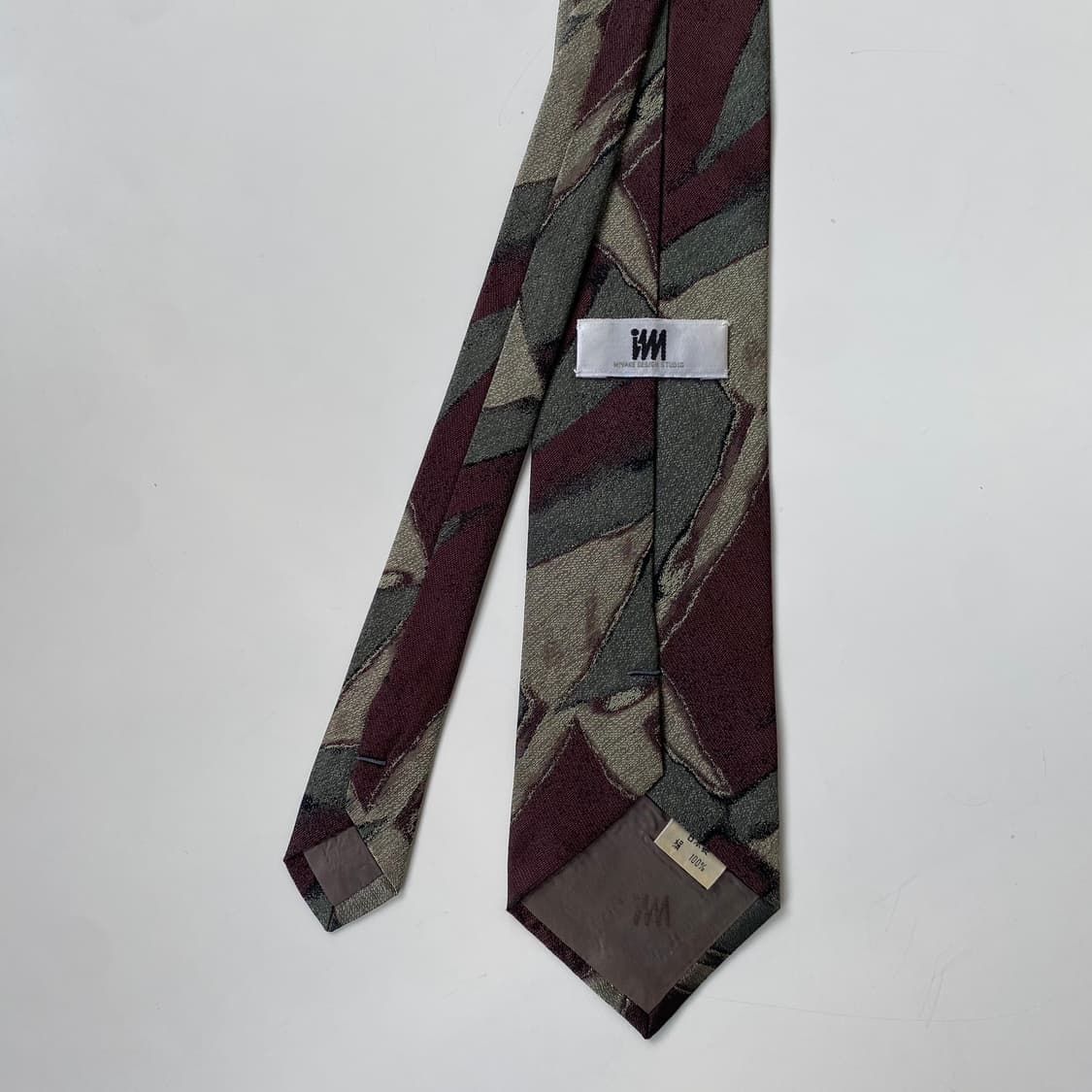 이세이미야케 정품 명품넥타이 (isseymiyake) 상품이미지3