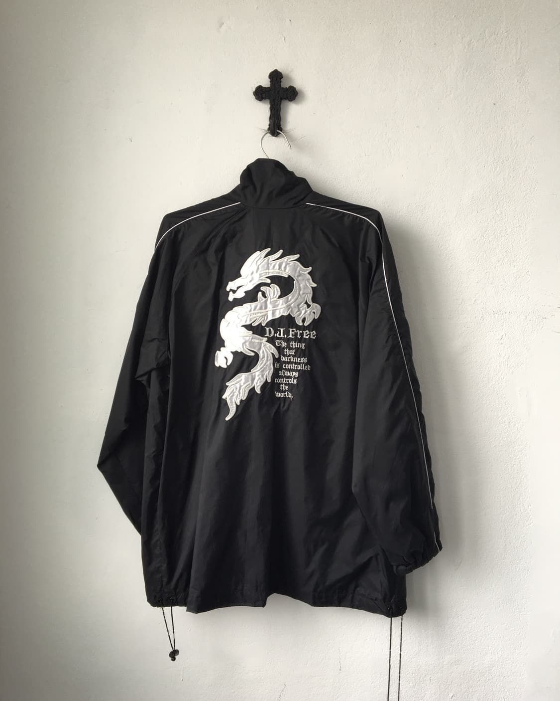 Dragon printing high neck windbreaker 상품이미지1