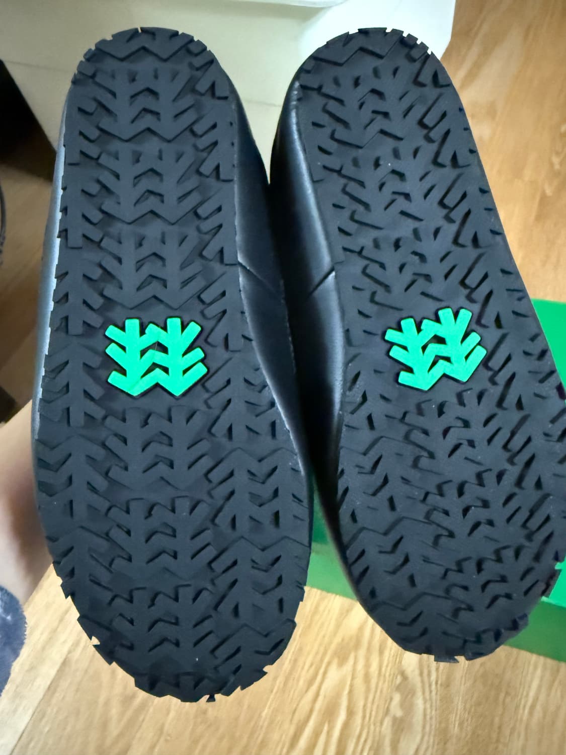 새상품) 코오롱 패딩슈즈 슈퍼배드2 상품이미지5