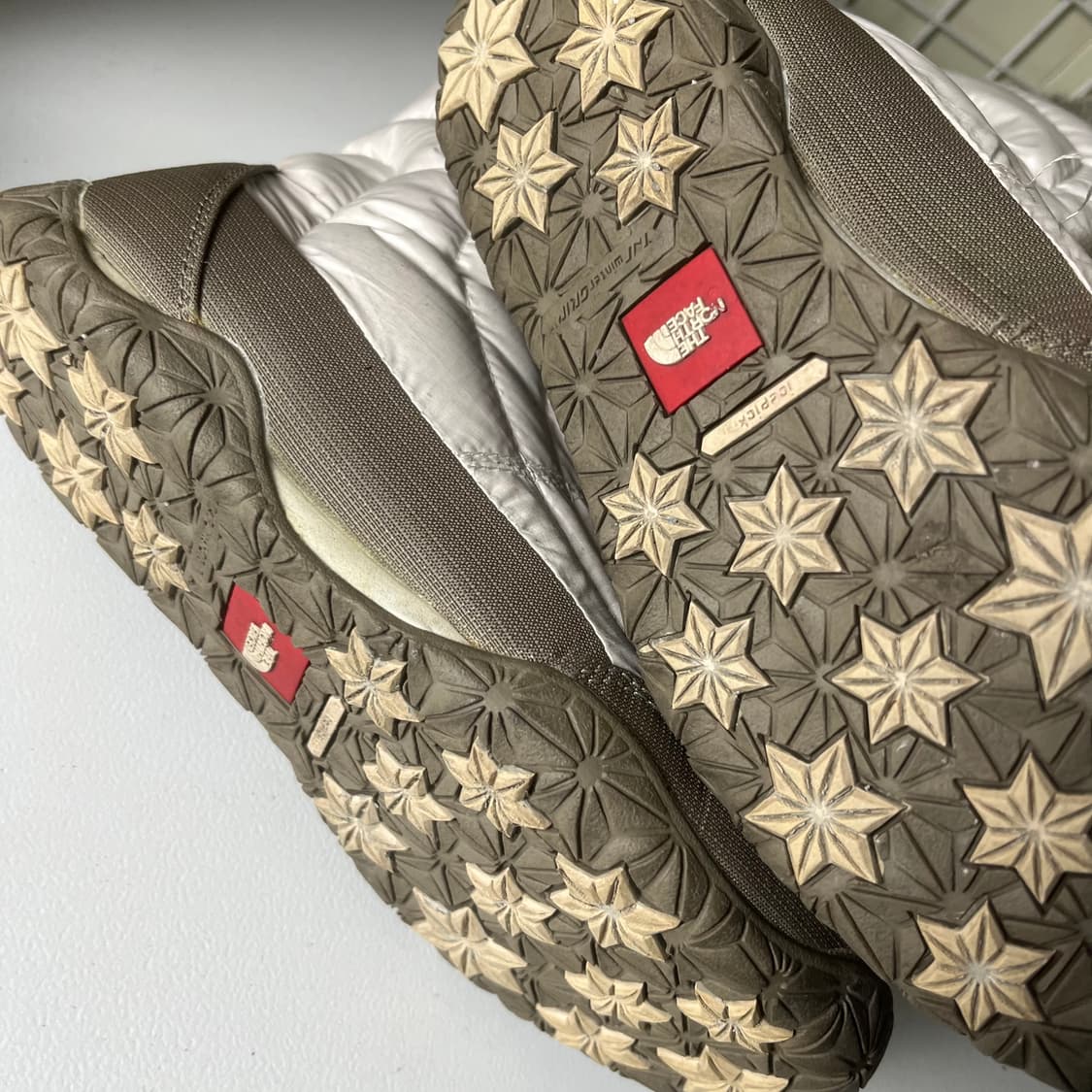 [The North Face] 노스페이스 스노우 패딩 퍼 부츠  상품이미지4