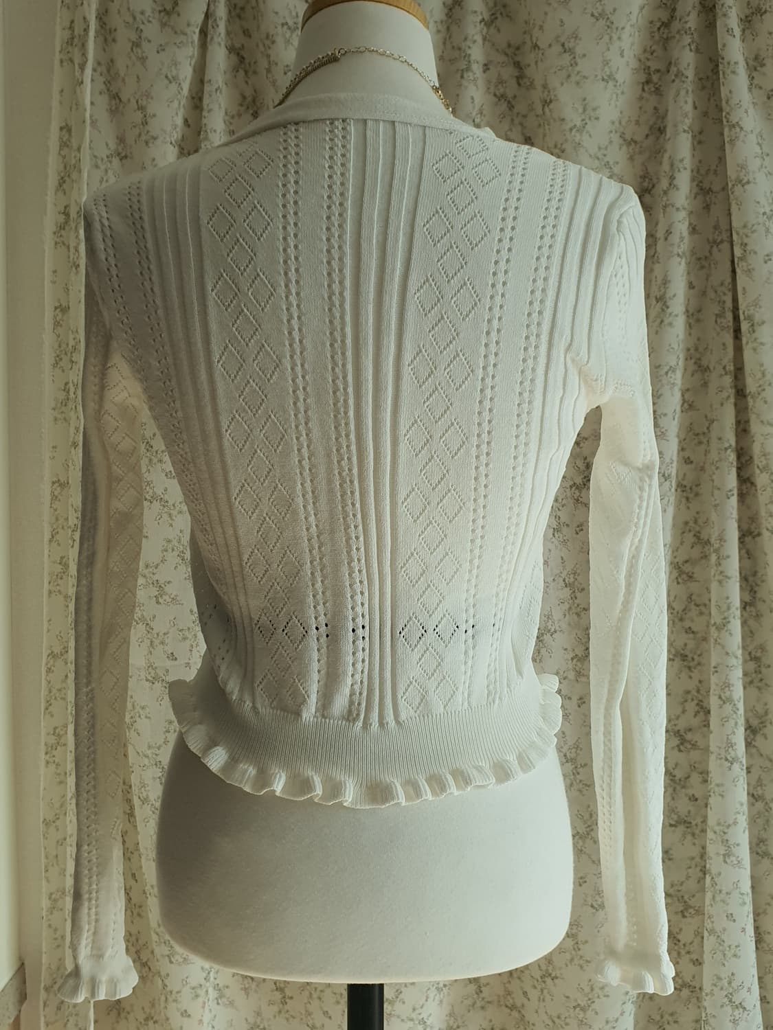 [빈티지] 여리핏 화이트 크롭 니트 가디건 상품이미지4