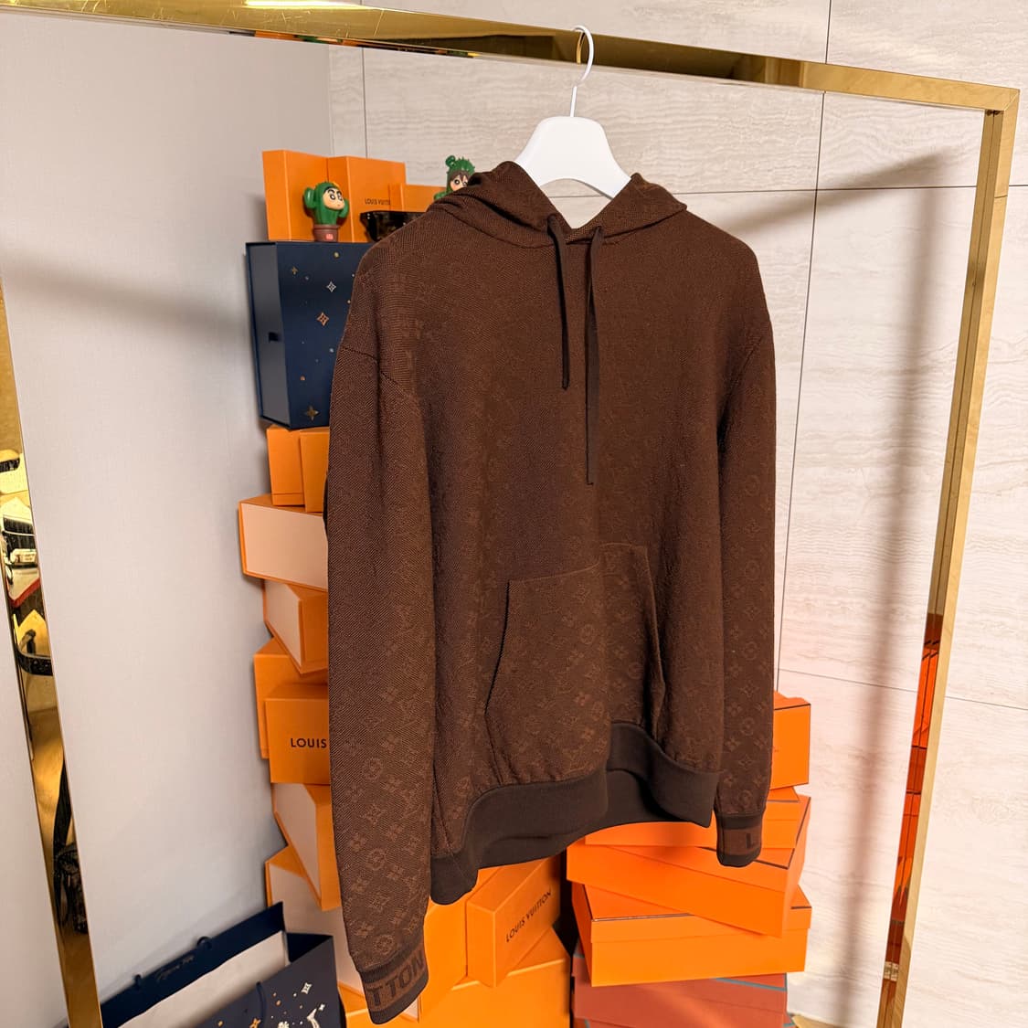 [L사이즈]루이비통 모노그램 3D 후드티 상품이미지2