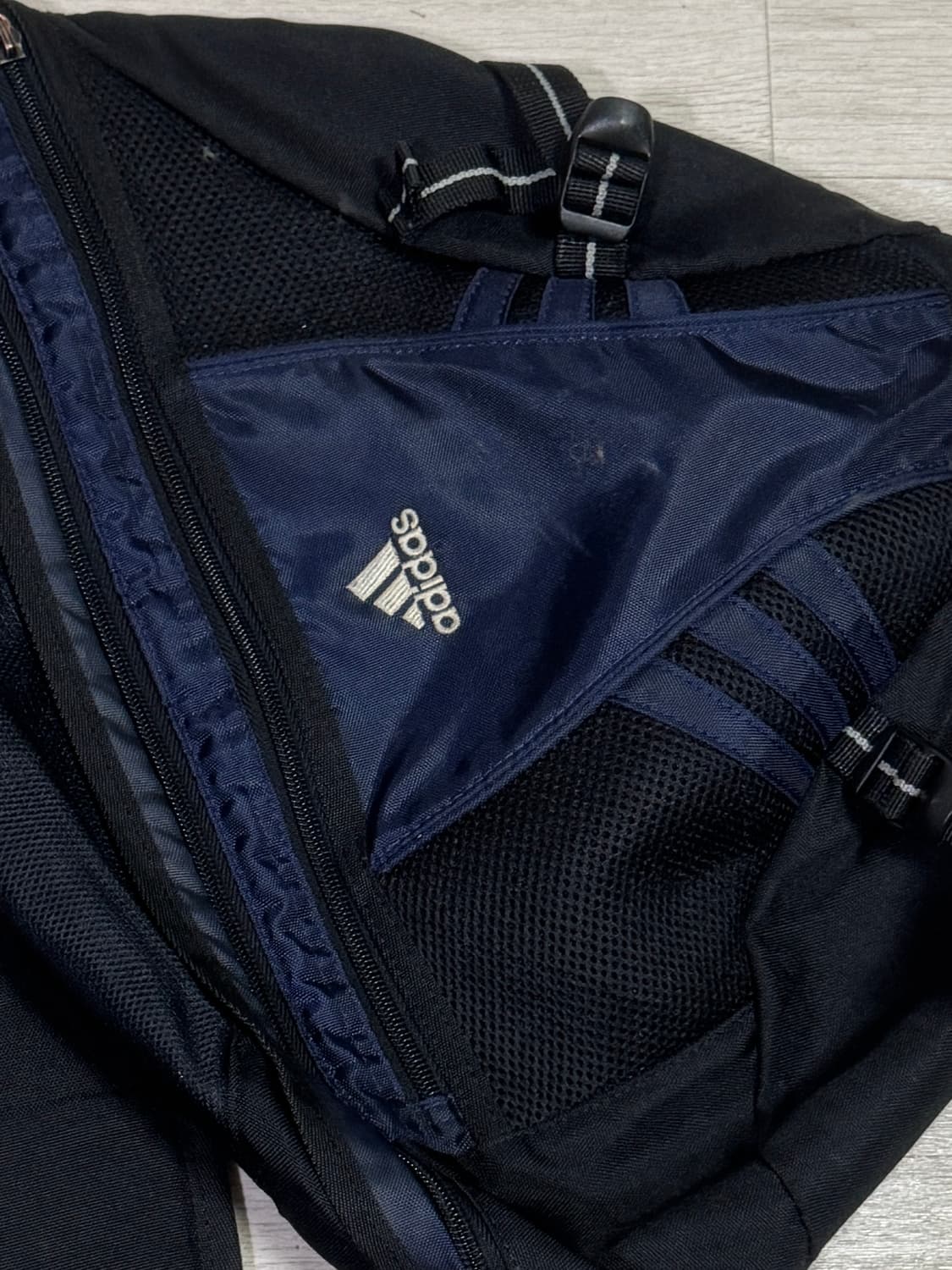 아디다스 슬링백 빈티지 상품이미지1