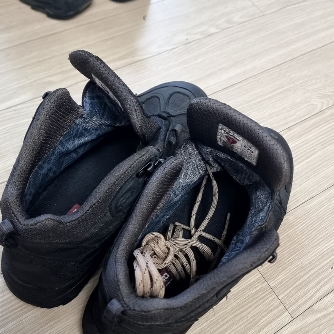 트렉스타 블랙 등산화/트레킹화(275) 상품이미지8