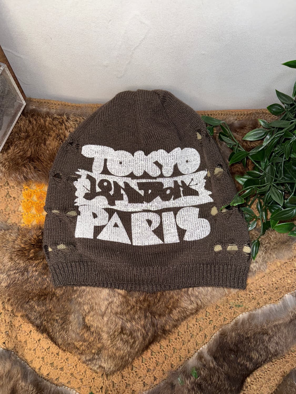 Brown damage lettering stripe 리버시블 비니 상품이미지3