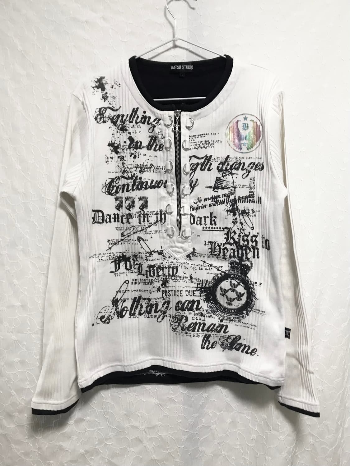 빈티지 펑크 아일렛 링 프린팅 골지 롱슬리브 탑 상품이미지1