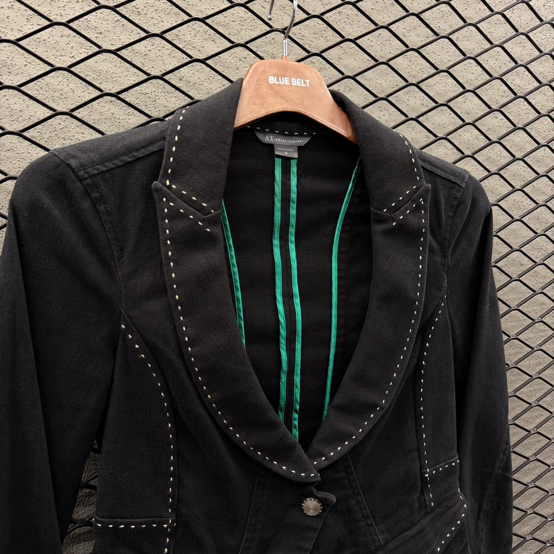 아르마니 익스체인지 헤비코튼 데님 블레이저 자켓 유니크 라펠 스티치 라인 상품이미지4