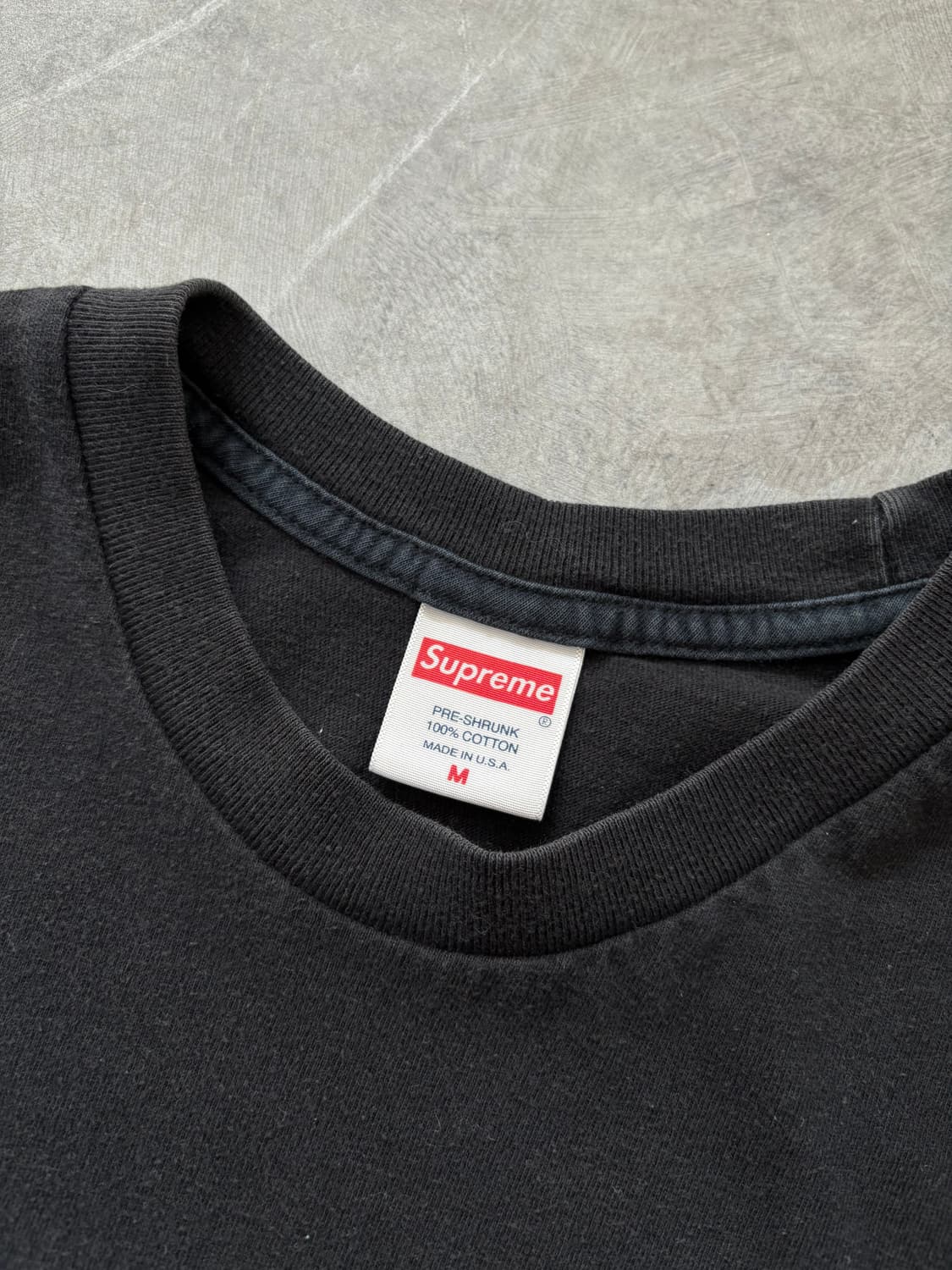 Supreme 슈프림 길버트 조지 블랙 프린팅 롱슬리브 상품이미지3