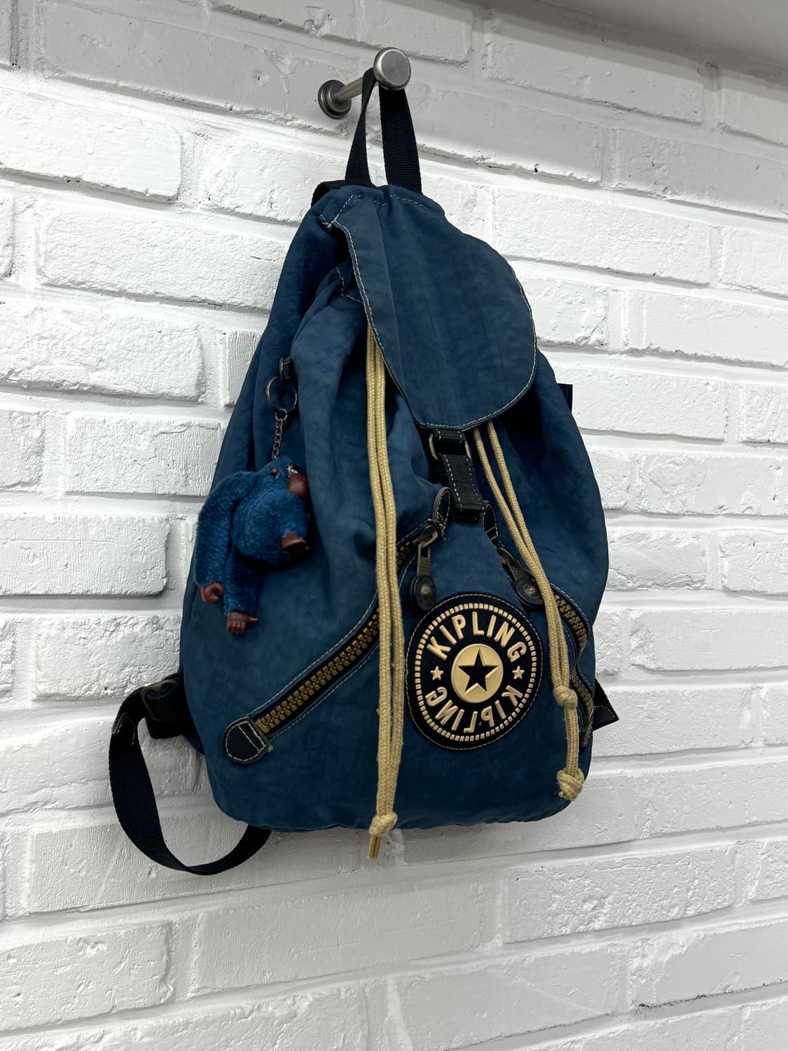 키플링 블루 스트링백팩 상품이미지4