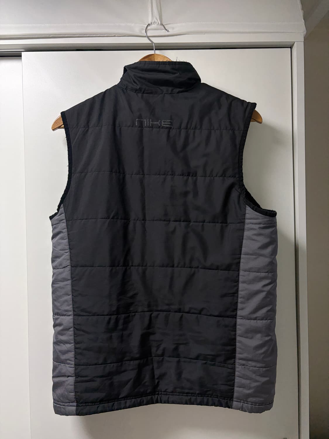 나이키 빈티지 경량 패딩 조끼 상품이미지8