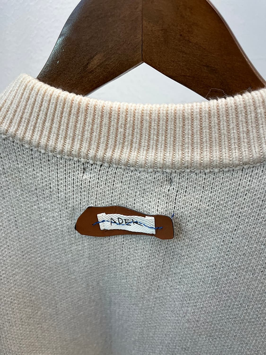 여) 아더에러 오버니트 상품이미지7