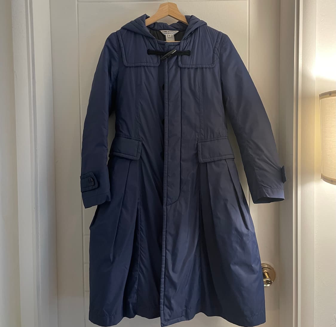 꼼데가르송 패딩 코트 상품이미지1