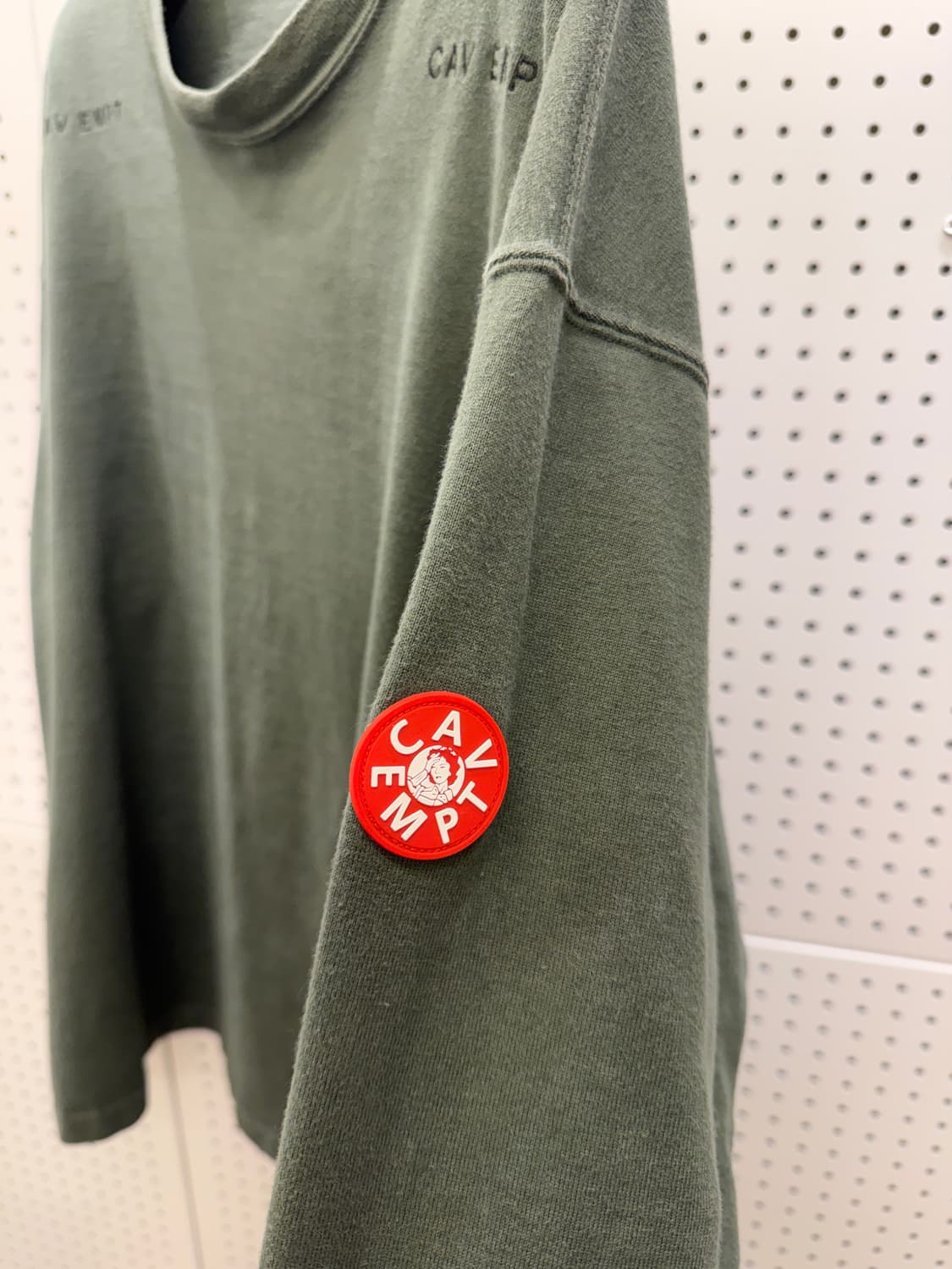 캐브엠트 패치워크 롱슬리브 티셔츠  상품이미지5