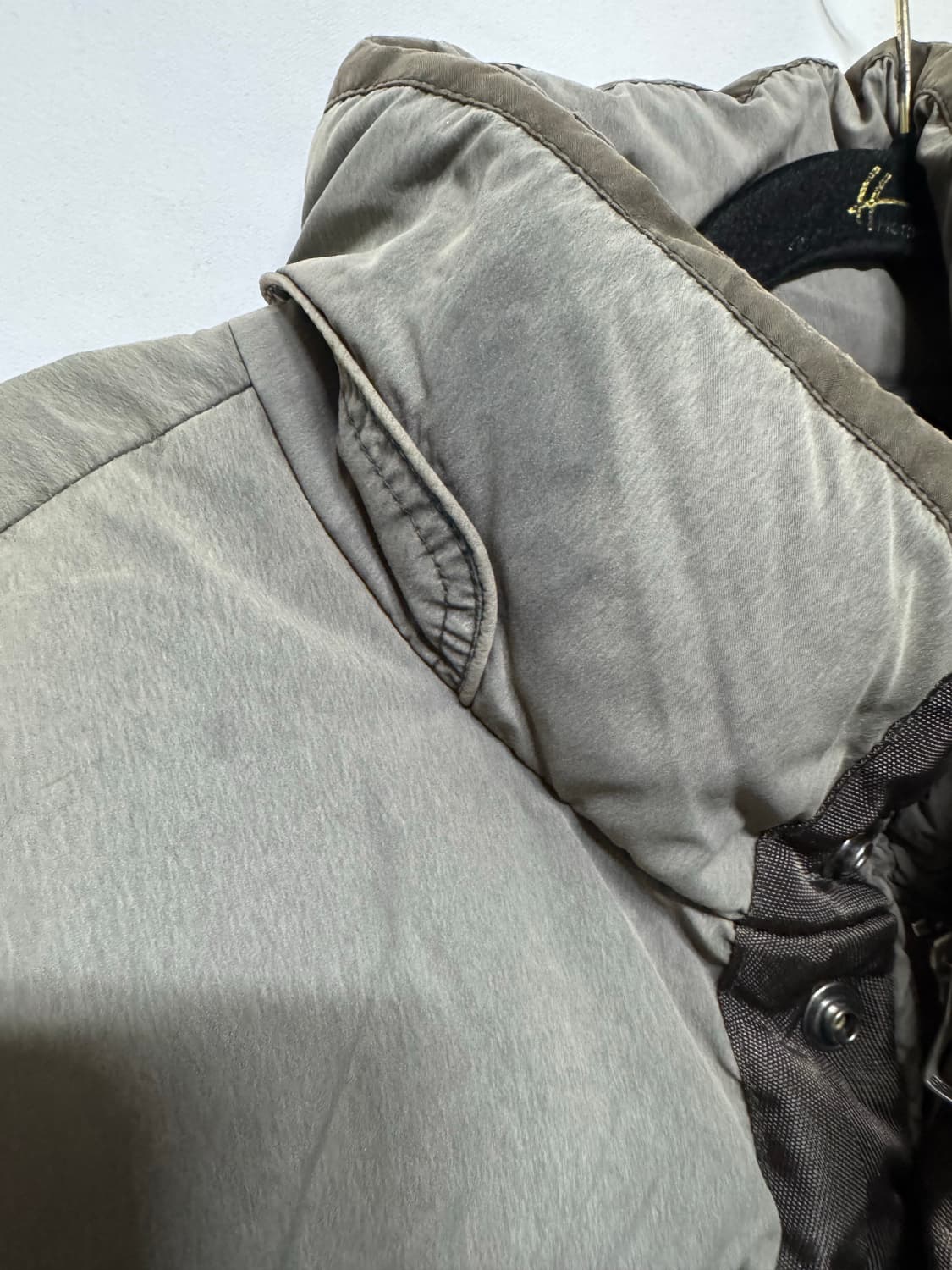 100 시리즈 10주년 푸퍼 패딩 상품이미지9