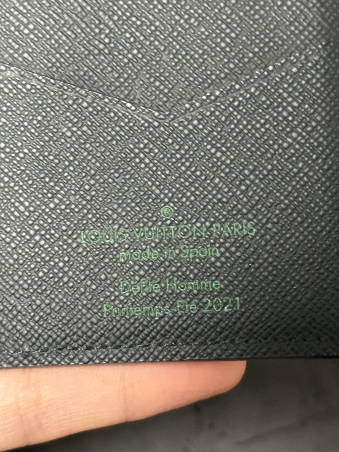 루이비통 이클립스 모노그램 버질아블로 한정판 오거나이저 카드지갑 상품이미지4