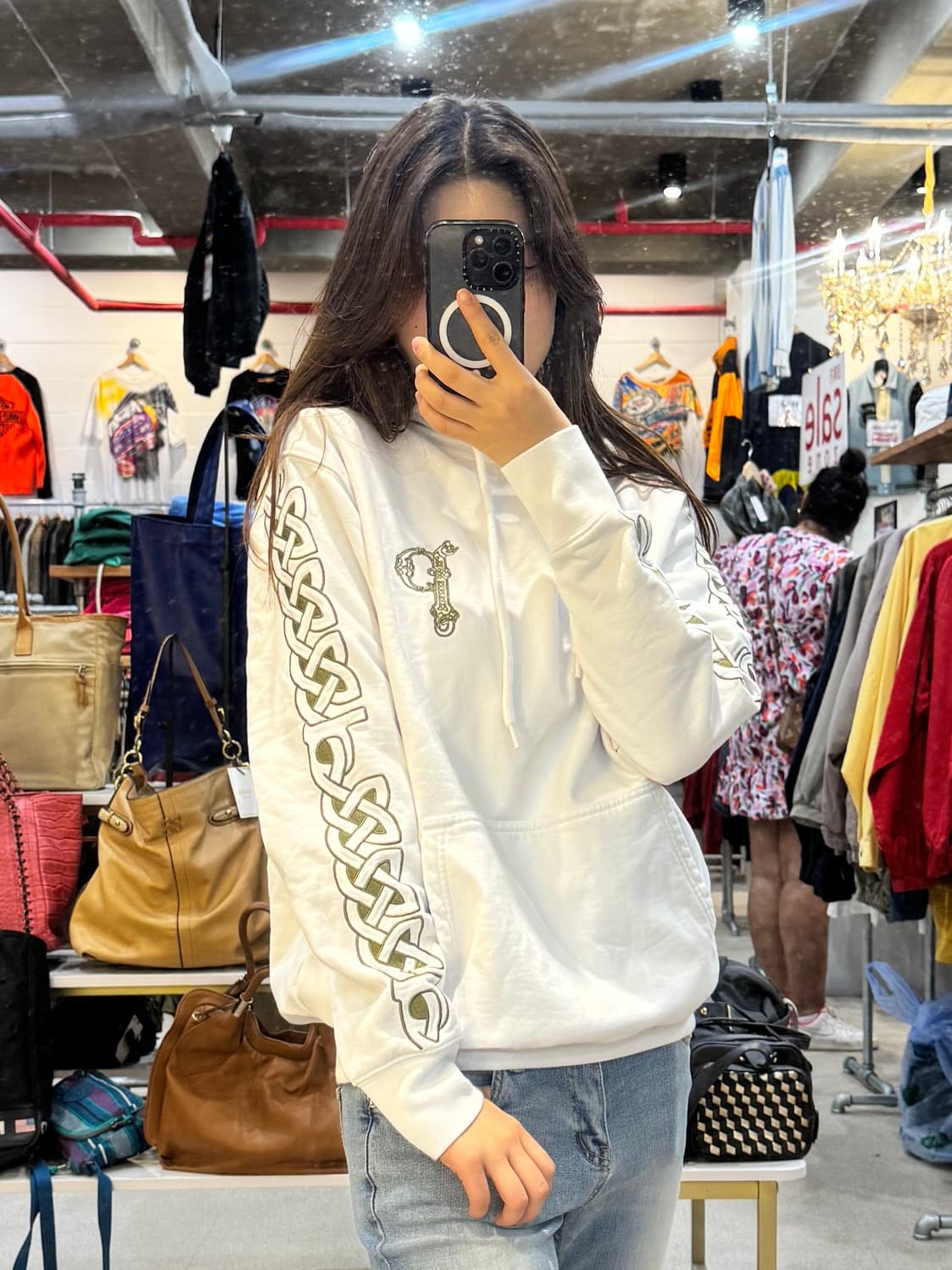 팔라스 예 올드 후드티 상품이미지5
