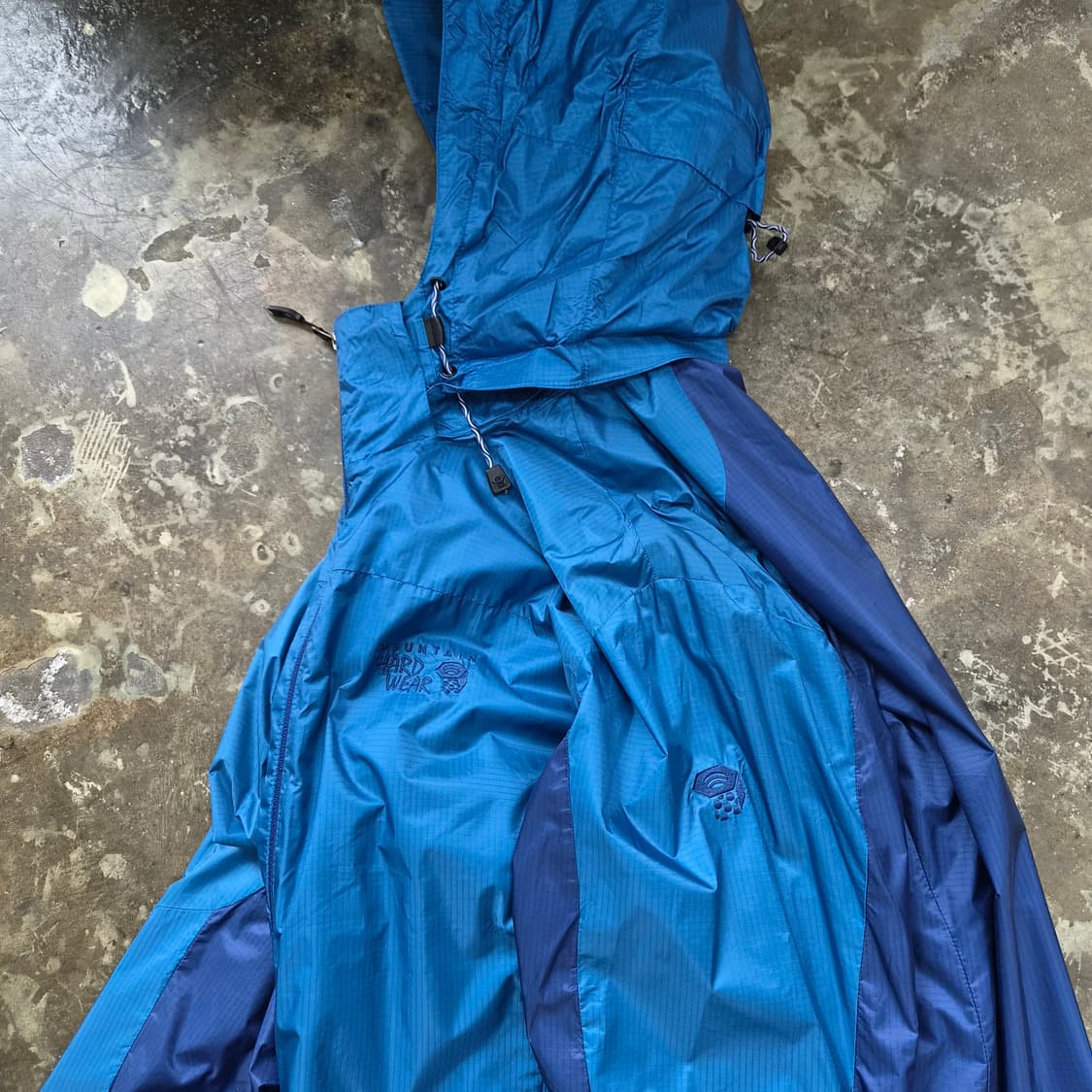 100) 마운틴하드웨어 바람막이 방풍자켓 점퍼 고프코어 상품이미지2