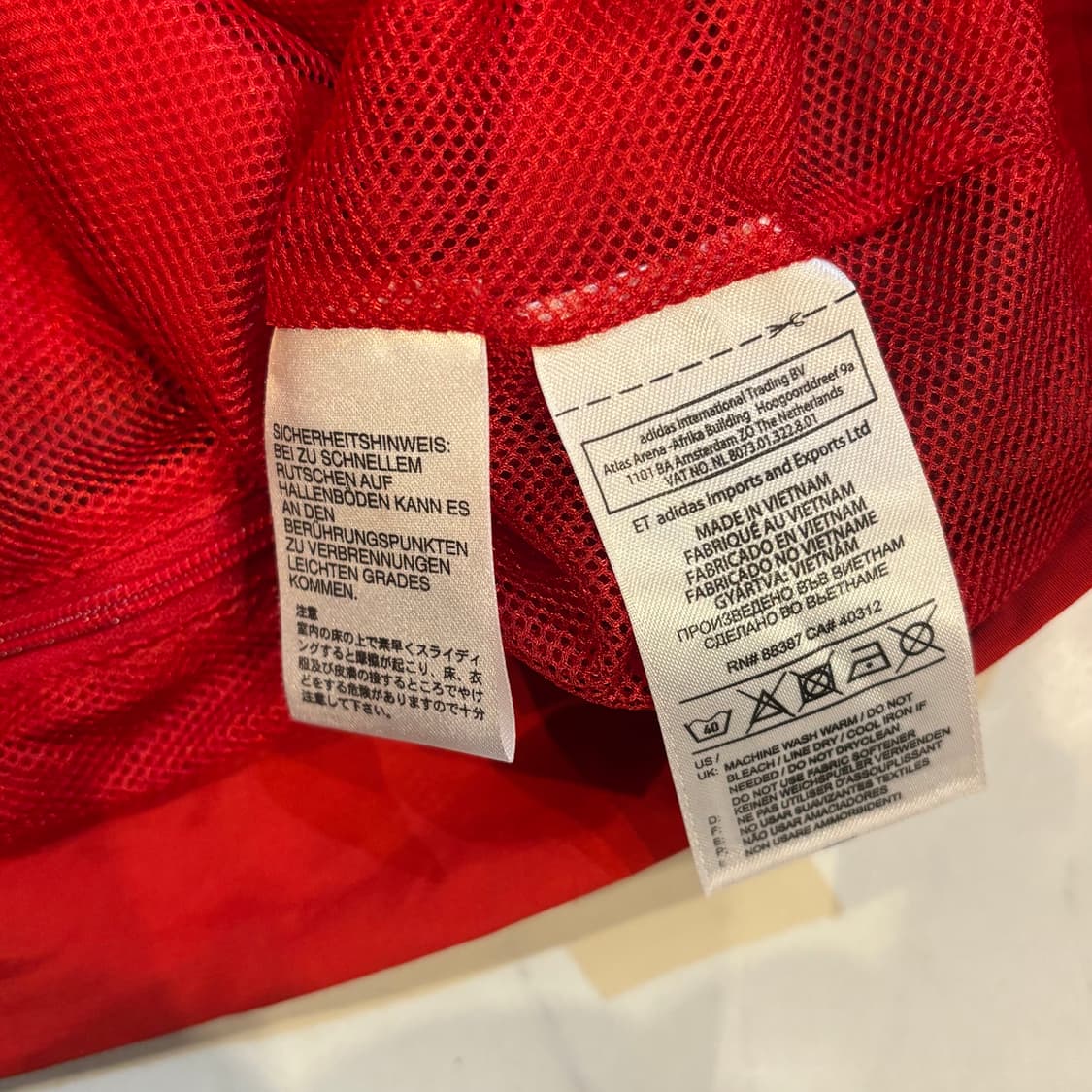 아디다스 바이에른뮌헨 레드 바람막이 M 상품이미지3