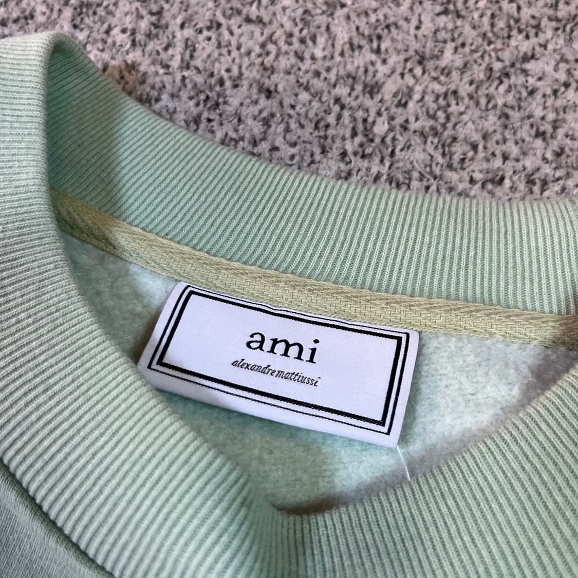 AMI 아미 인타르시아 하트와펜 맨투맨 상품이미지3