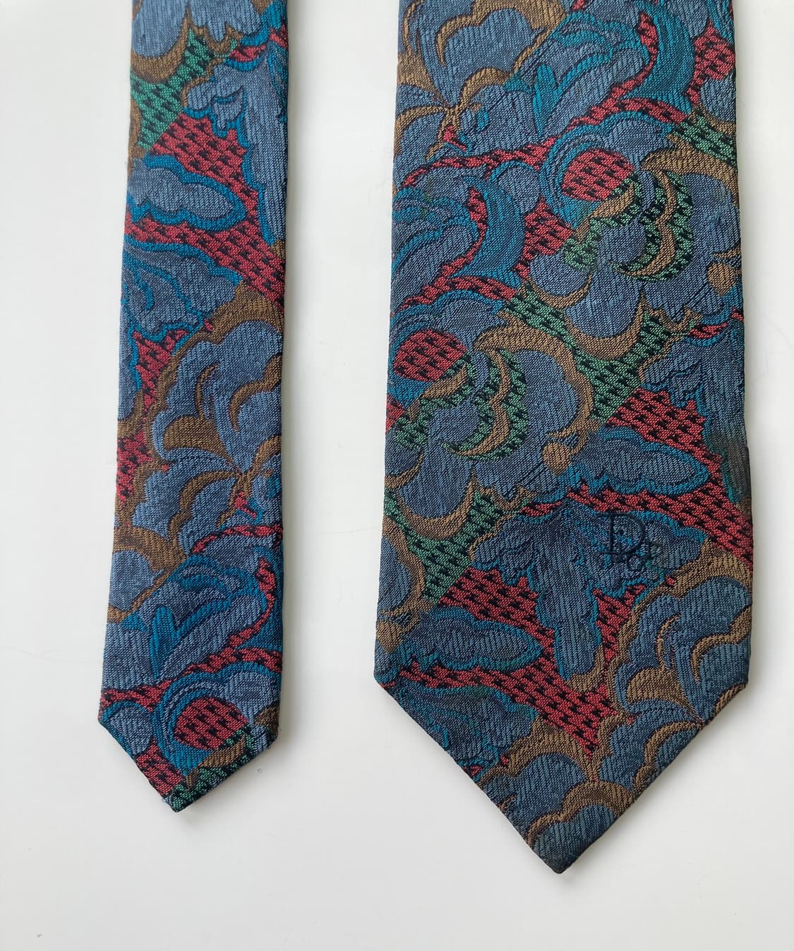 크리스찬디올무슈 넥타이 상품이미지8