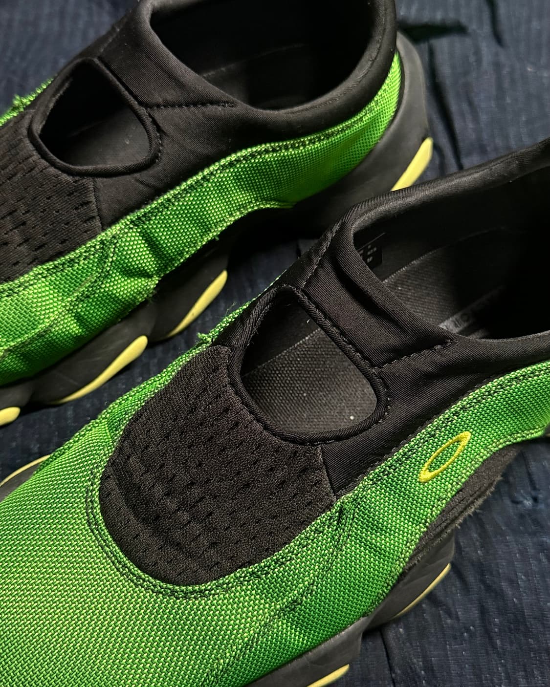 오클리 x 브레인 데드 플래쉬 샌들 [그린/레몬] US9 상품이미지3