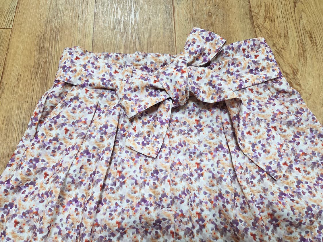 자라(zara) 플라워 벨티드 반바지 55 새상품 상품이미지4