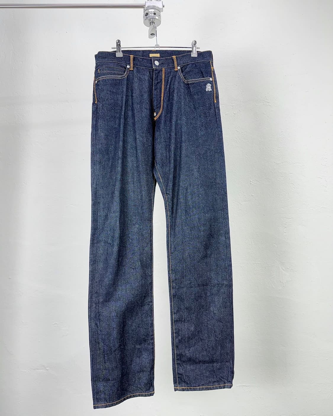 언더커버 더 셰퍼드 스트레이트 리벳 데님 팬츠 상품이미지1