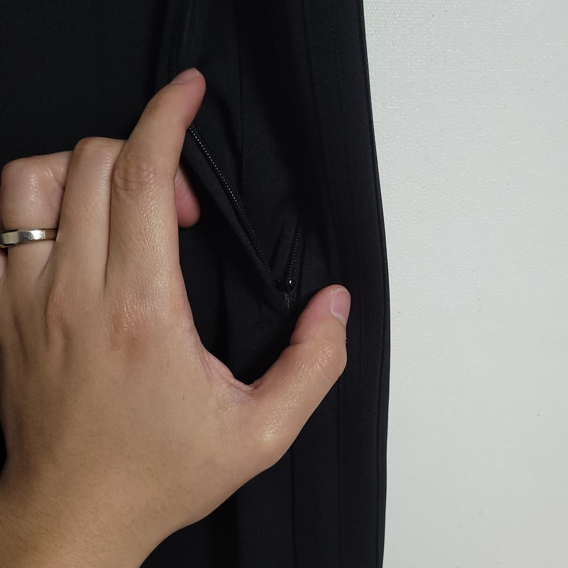 (XL) ADIDAS 아디다스 블랙 트레이닝 바지 상품이미지3