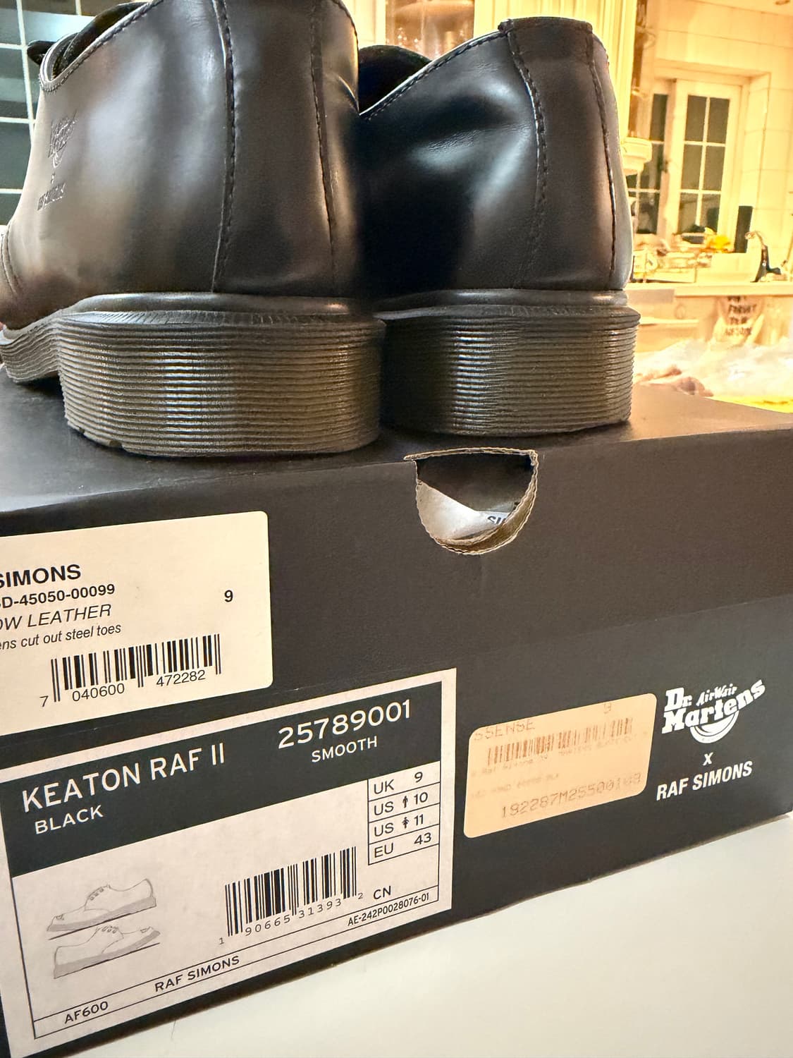 라프시몬스 닥터마틴 스틸토 280 상품이미지6