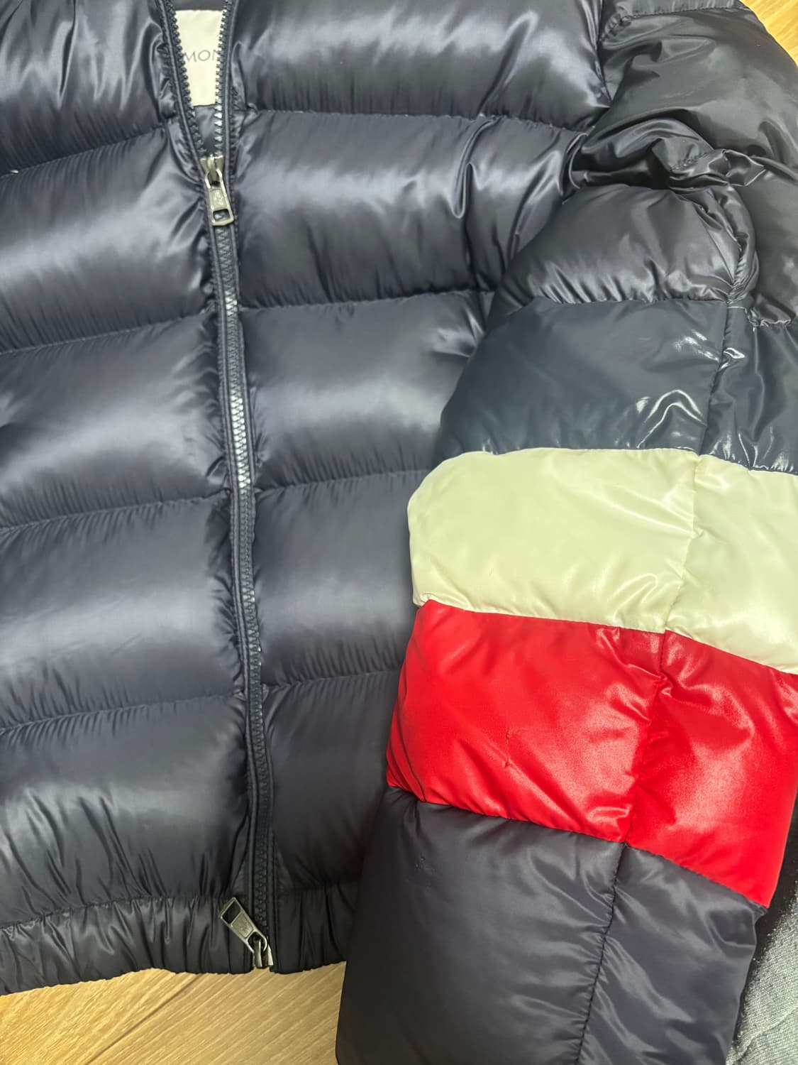 몽클레어 패딩 상품이미지3