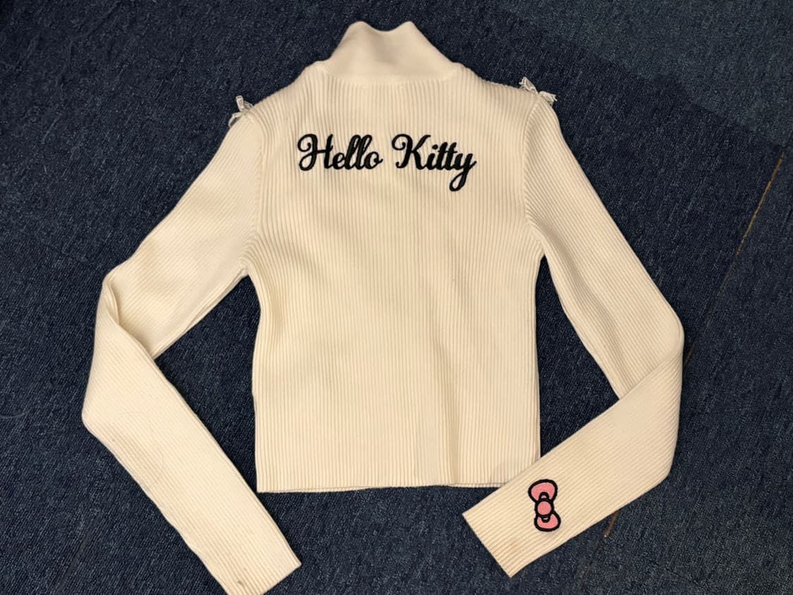 포에버21 x 헬로키티 집업 상품이미지4