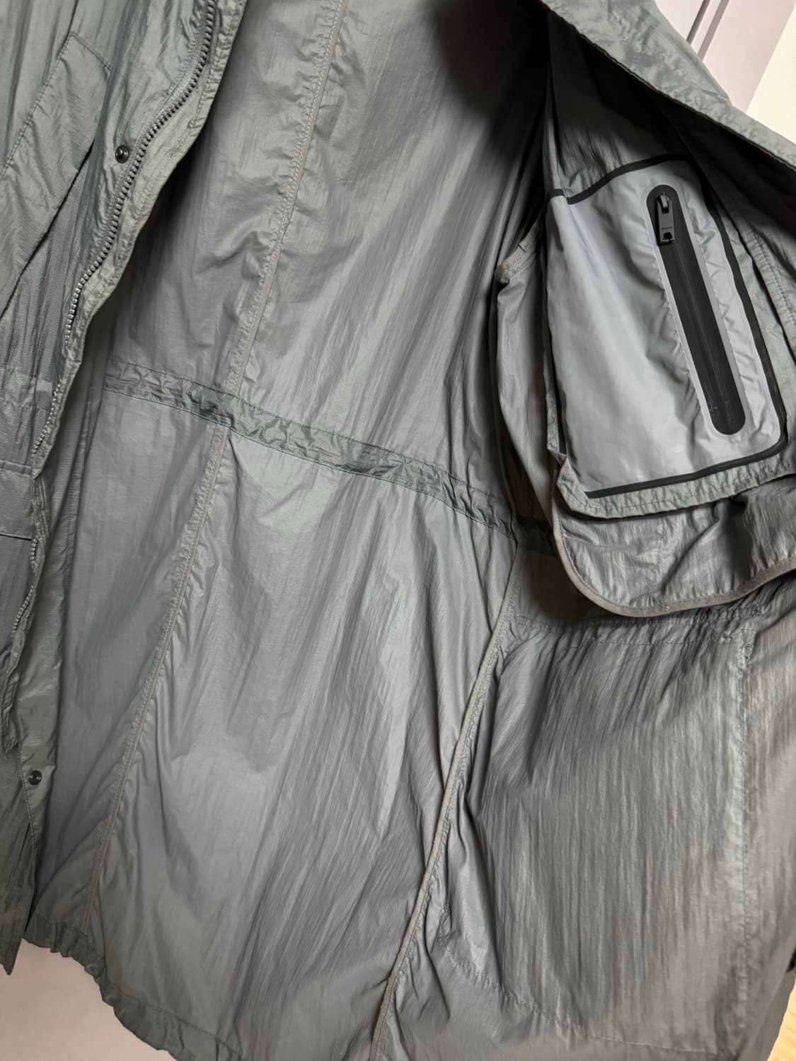 DKNY 바람막이 후드 코트 상품이미지5