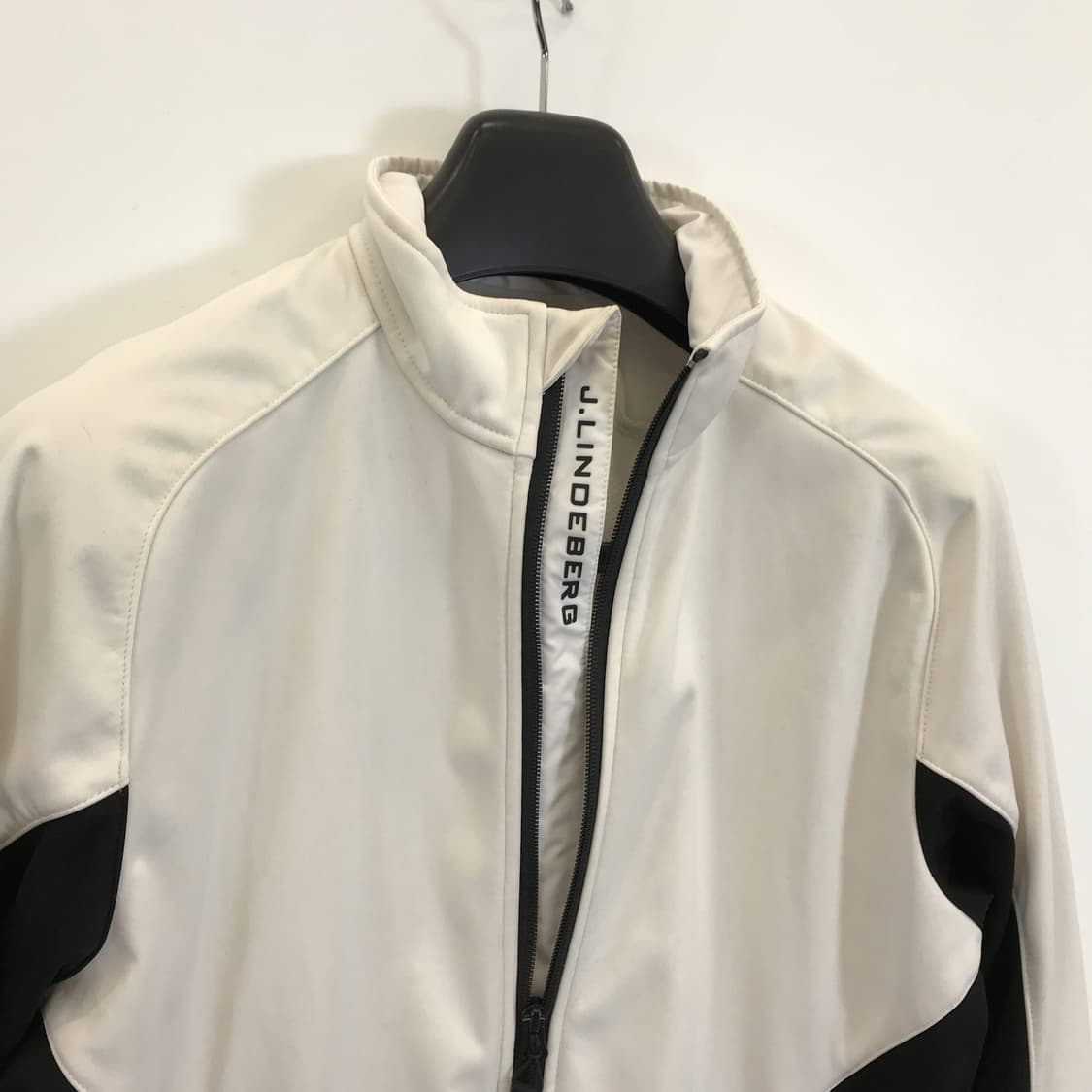 제이린드버그 써멀 윈드자켓 [S사이즈] 상품이미지3