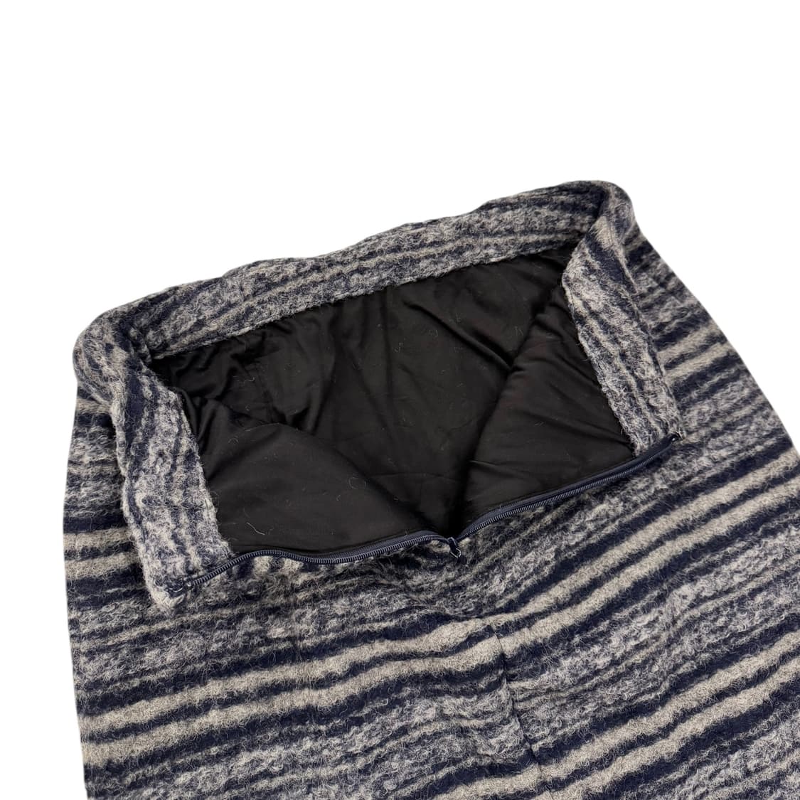 프릭스스토어 울 스트라이프 미디 스커트 상품이미지6