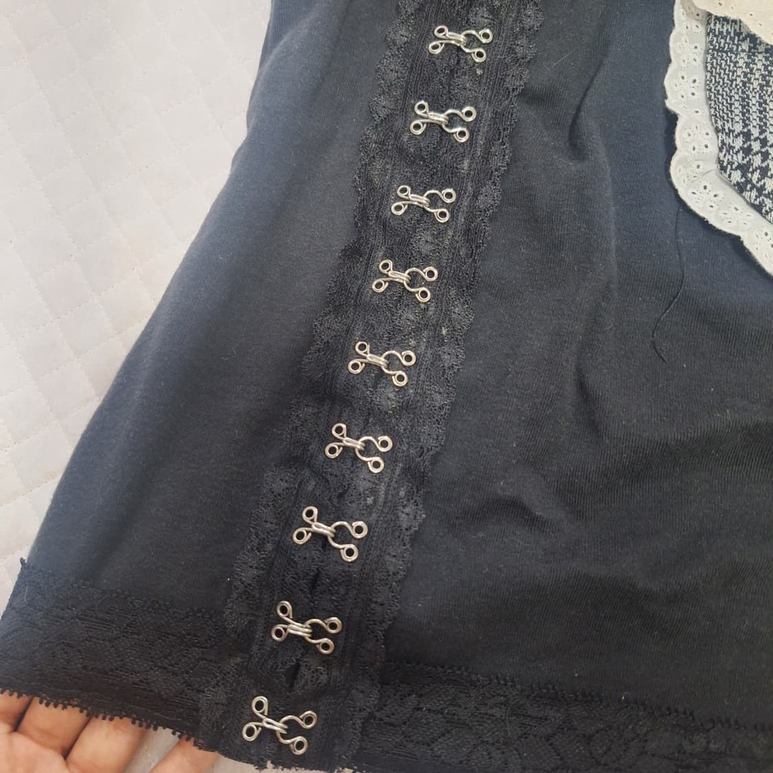 Ghost hook pocket top 상품이미지3