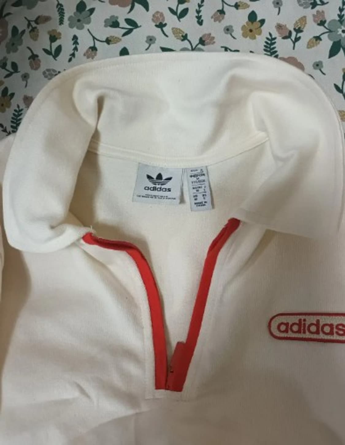 아디다스 여성 크롭카라티셔츠 M사이즈 상품이미지4