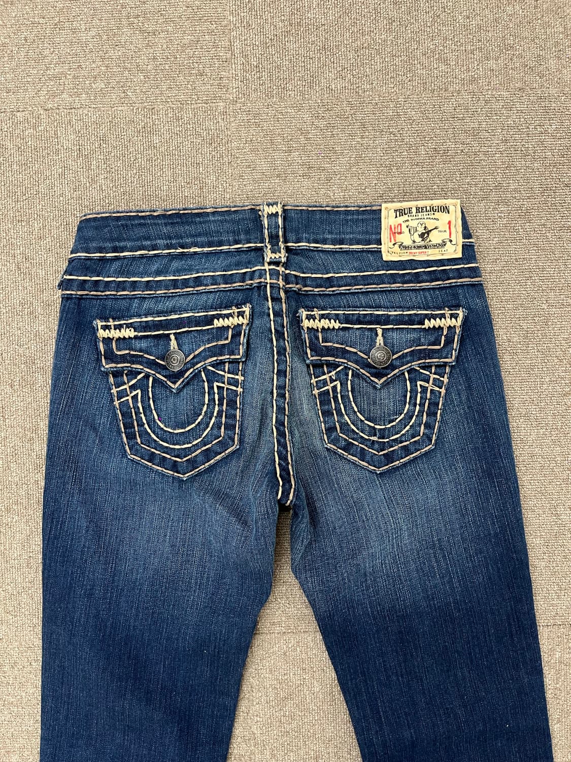 TureReligion brown stitch jeans 상품이미지8