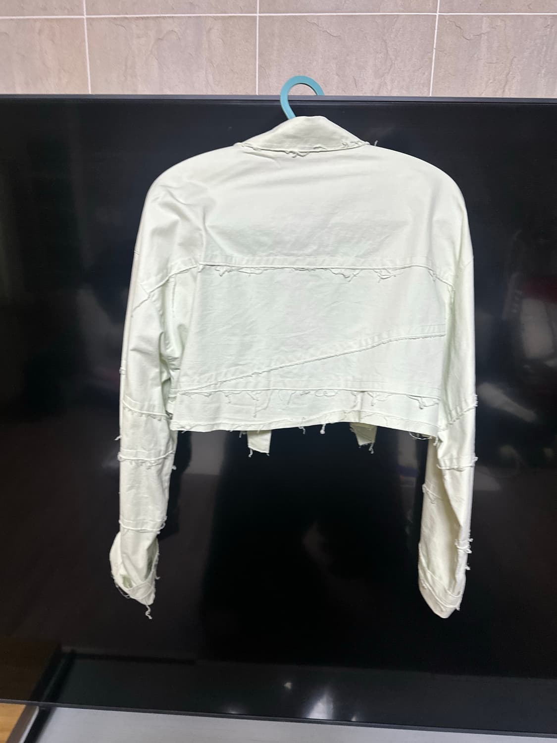 더일마 크롭셔츠 상품이미지2