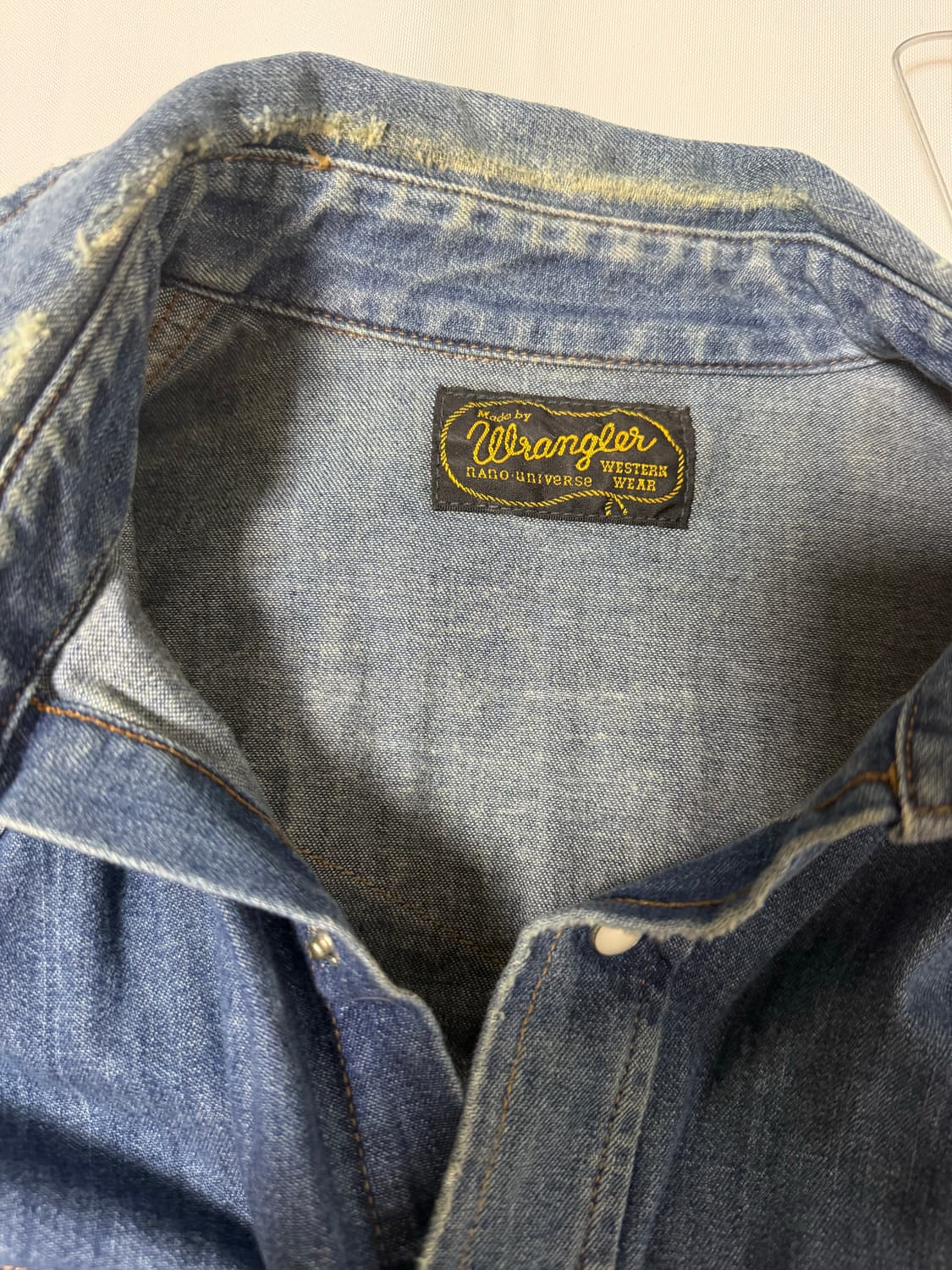 랭글러(Wrangler) X 나노유니버스 별주 데미지 데님 셔츠 상품이미지6