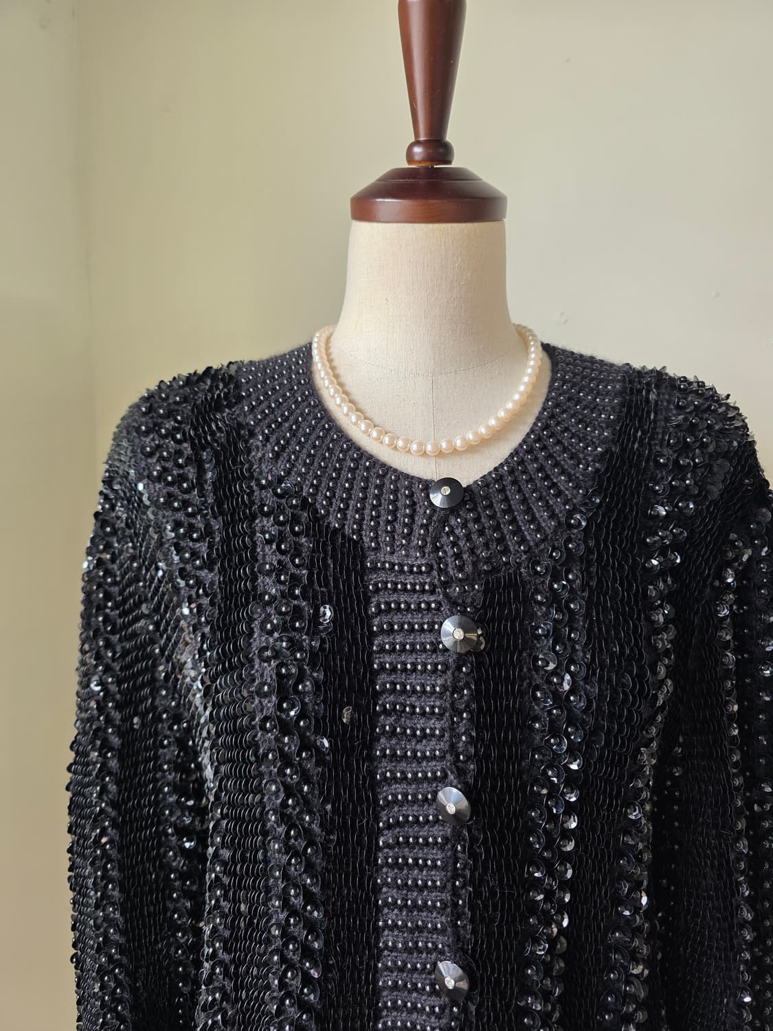 블랙 스팽글 시퀸 울 가디건 상품이미지2