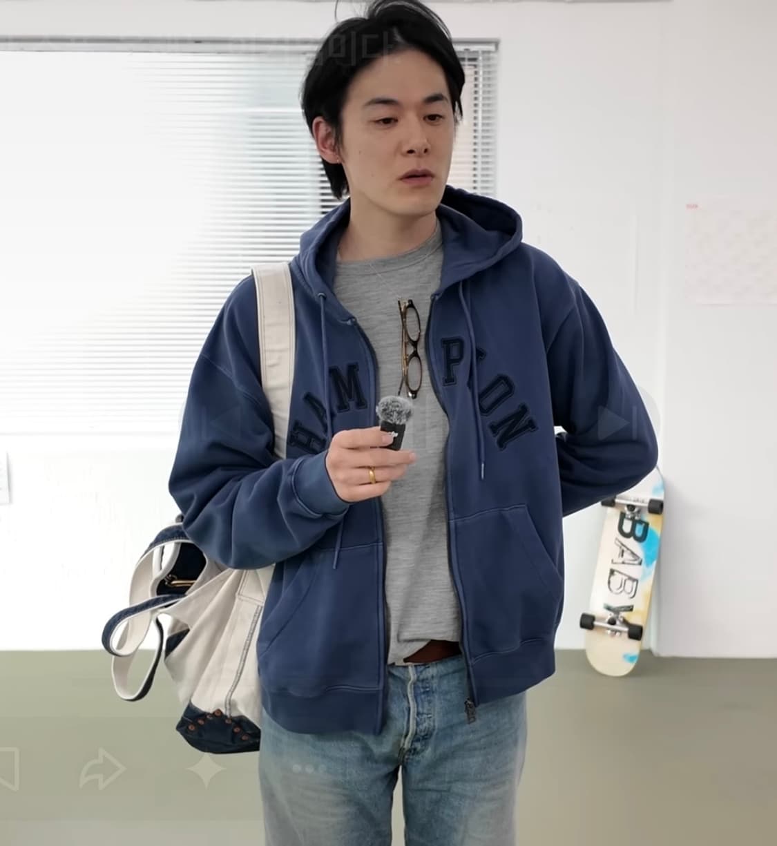 챔피온 김원중 아치 로고 루즈핏 가먼트다잉 후드 집업 블루 L 사이즈 상품이미지1