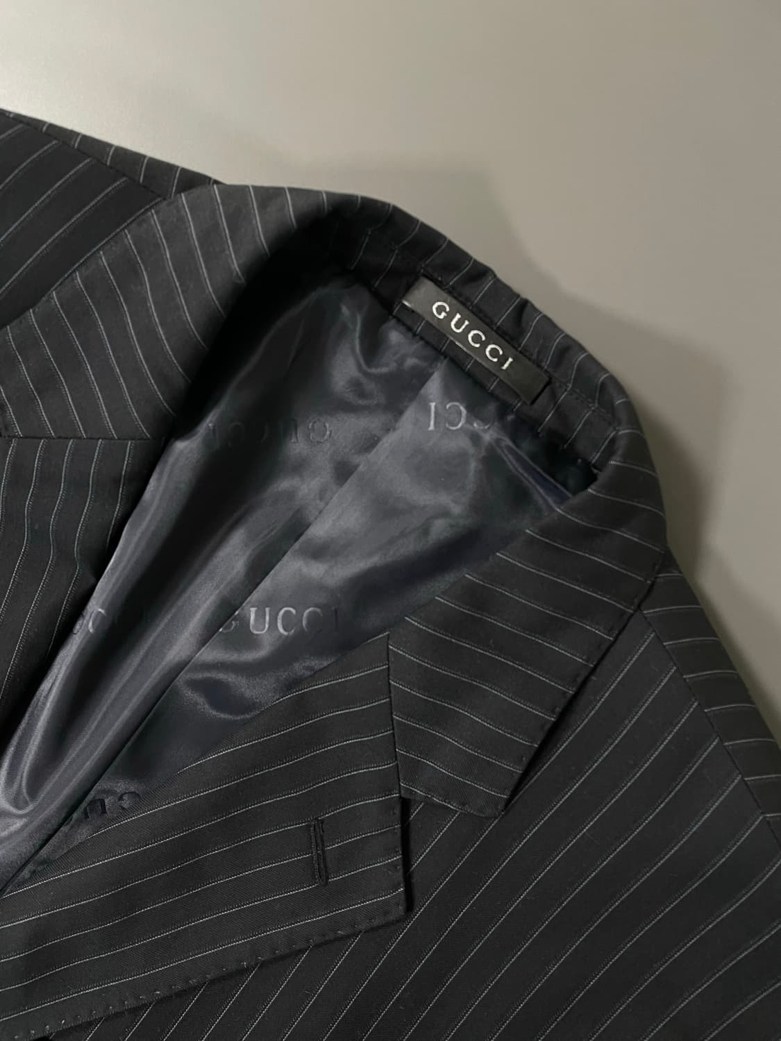 [48] GUCCI 구찌 스트라이프 투버튼 수트 정장 셋업 상품이미지6